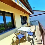 Apartman Erna - Cherry & Blue