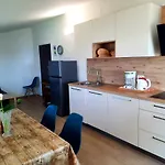 Apartman Erna - Cherry & Blue