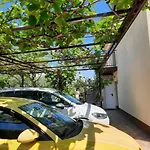 Apartman Erna - Cherry & Blue